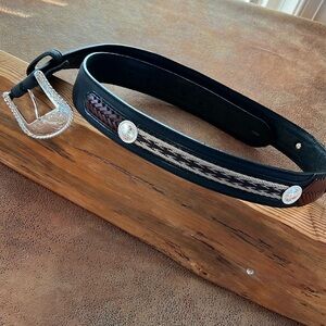 Tony Lama Black and Brown Western Leather Belt with Silver Buckle & hardware. 40